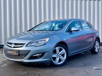 2016 (65) - 1.6i SRi Euro 6 5dr