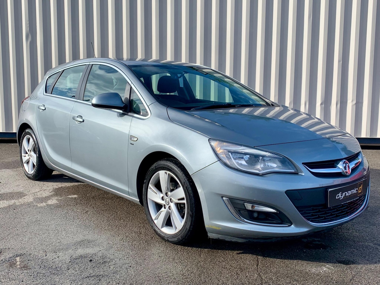 Used Vauxhall Astra 2016 for sale - 76371717: Photo 2