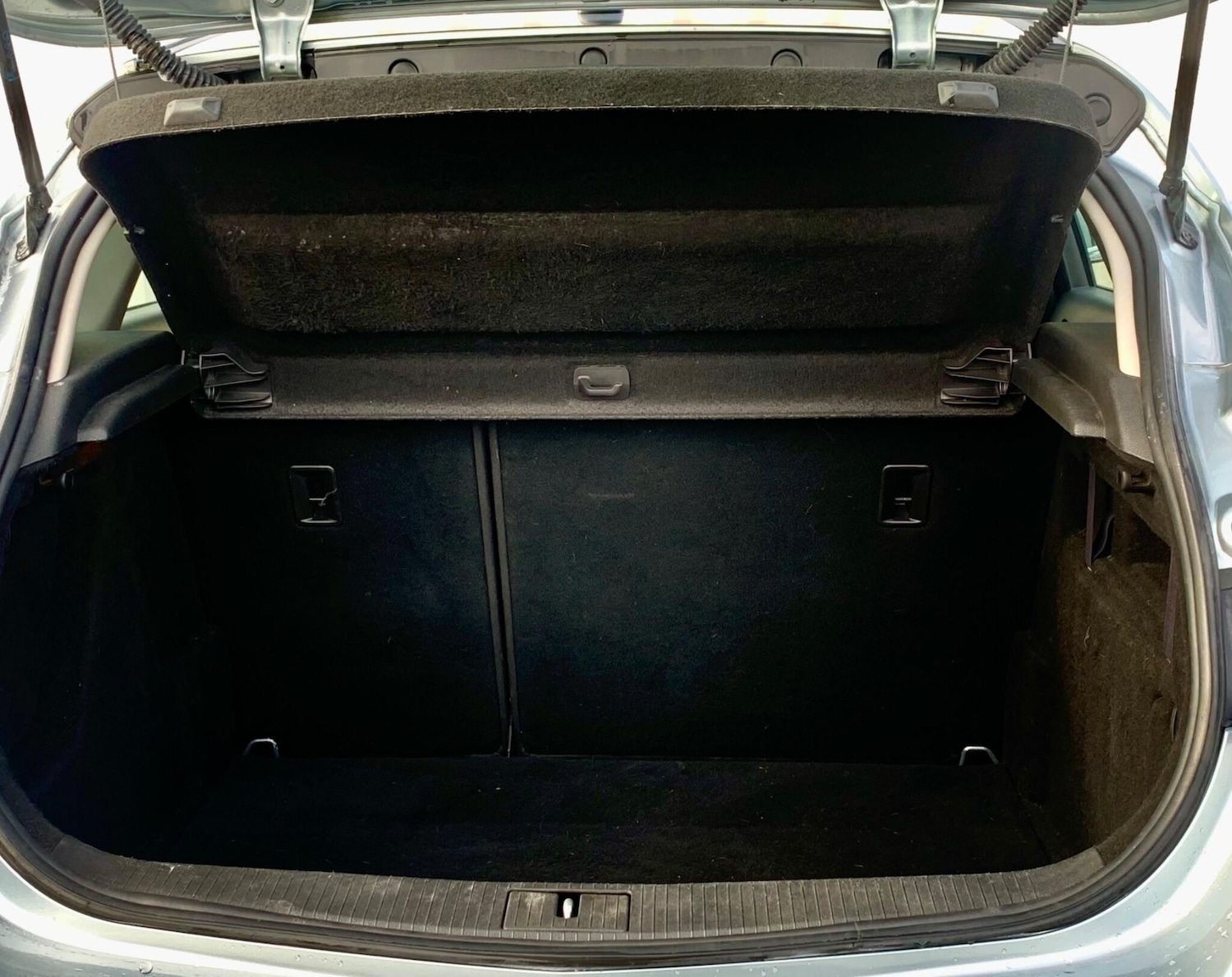 Used Vauxhall Astra 2016 for sale - 76371717: Photo 38