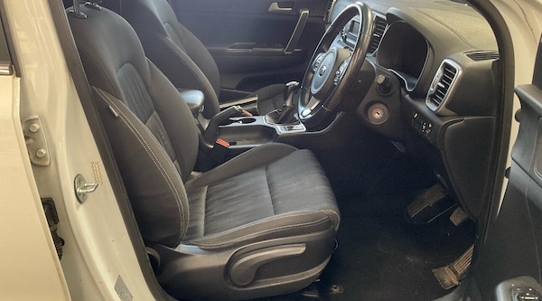 Used Kia Sportage 2018 for sale - 76247952: Photo 6
