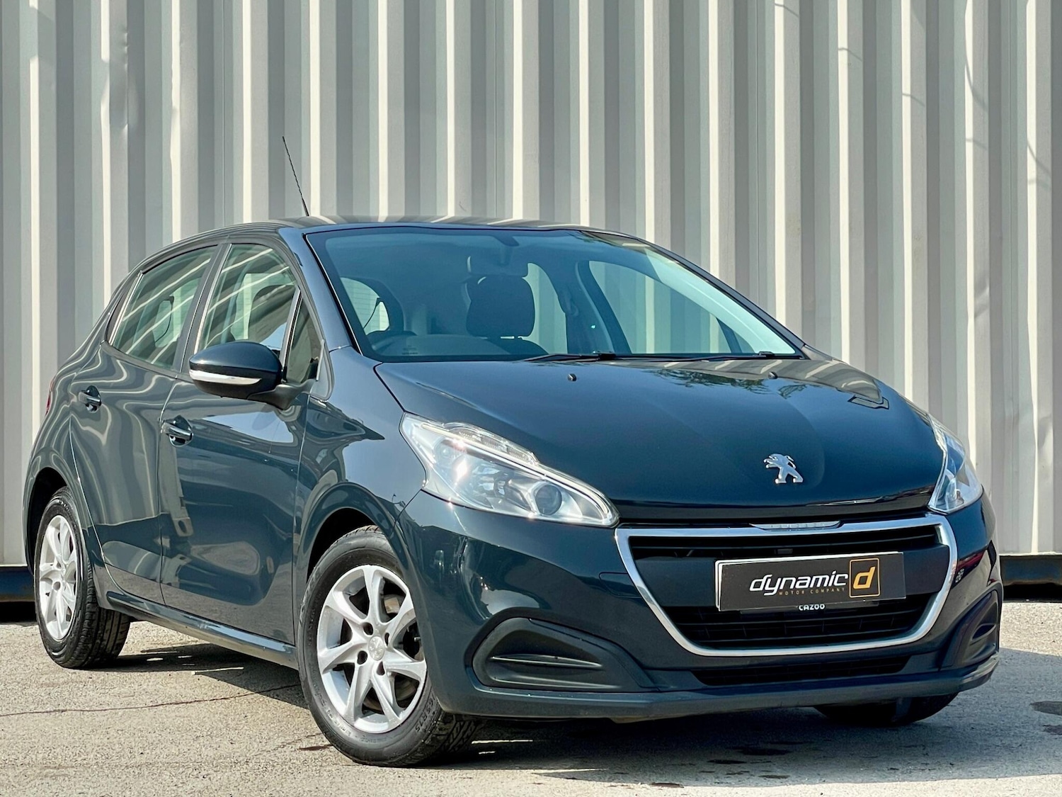 Used Peugeot 208 2018 for sale - 77993710: Photo 2