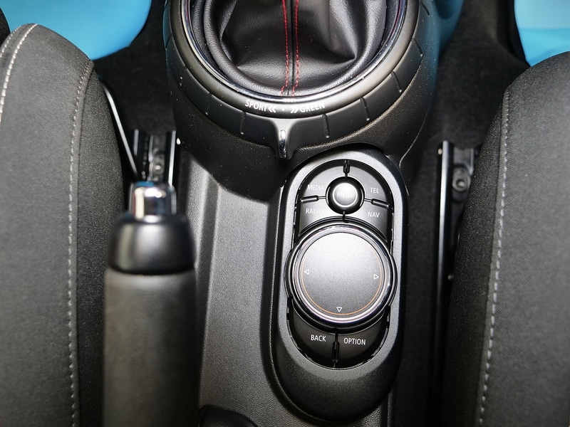 Used MINI Hatch 2015 for sale - 76396623: Photo 23