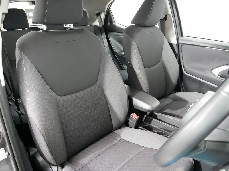 Used Toyota Yaris 2022 for sale - 76396529: Photo 31