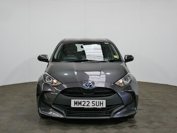 Used Toyota Yaris 2022 for sale - 76396529: Photo
