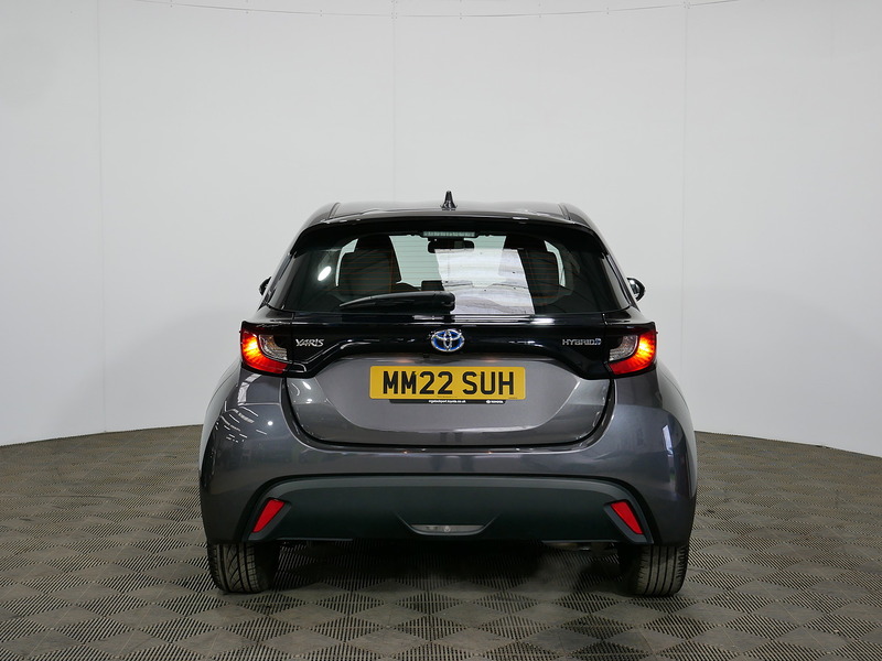 Used Toyota Yaris 2022 for sale - 76396529: Photo 8