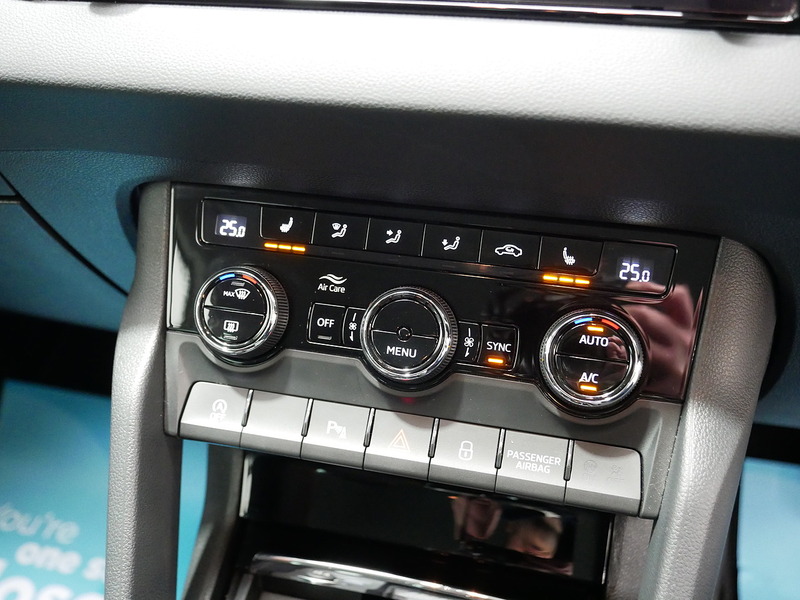 Used Skoda Karoq 2021 for sale - 76396554: Photo 21