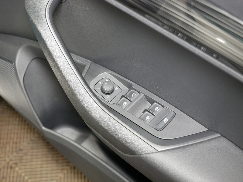 Used Skoda Karoq 2021 for sale - 76396554: Photo 30