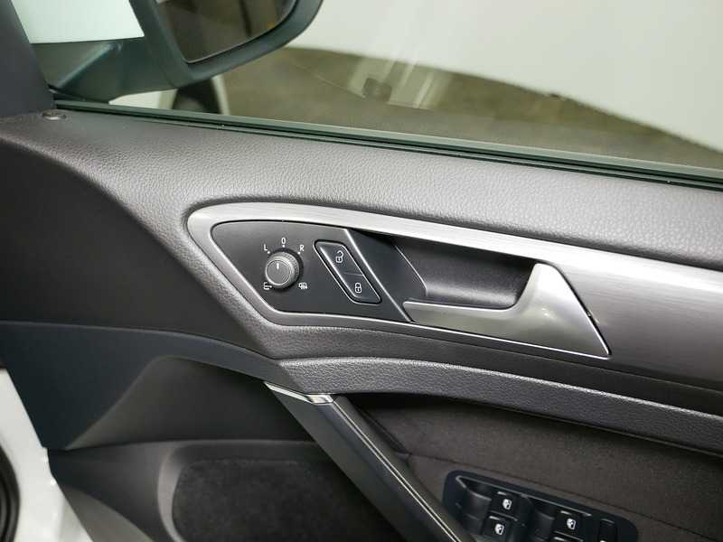 Used Volkswagen Golf 2019 for sale - 76396574: Photo 31