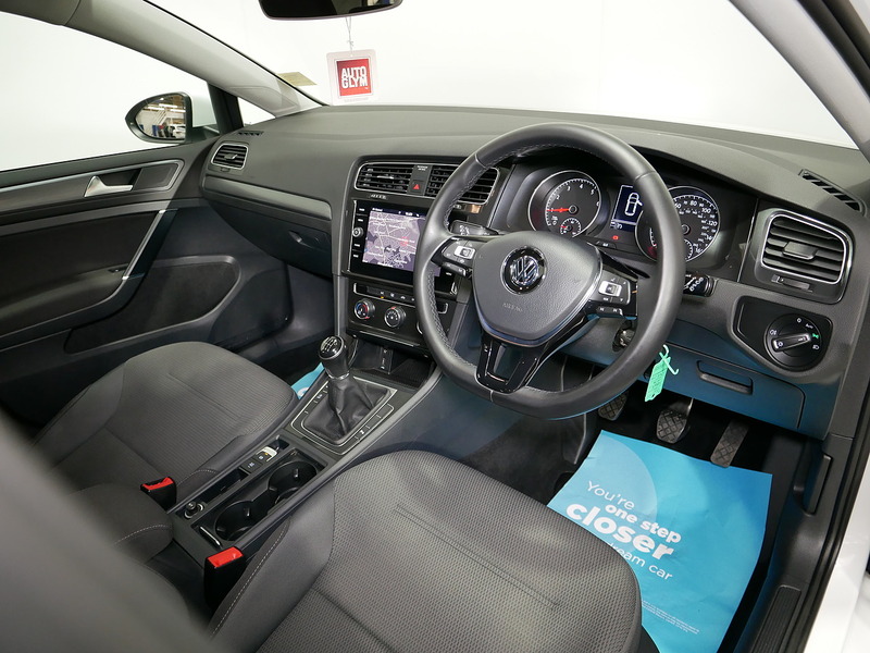 Used Volkswagen Golf 2019 for sale - 76396574: Photo 33