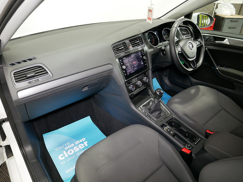 Used Volkswagen Golf 2019 for sale - 76396574: Photo 35