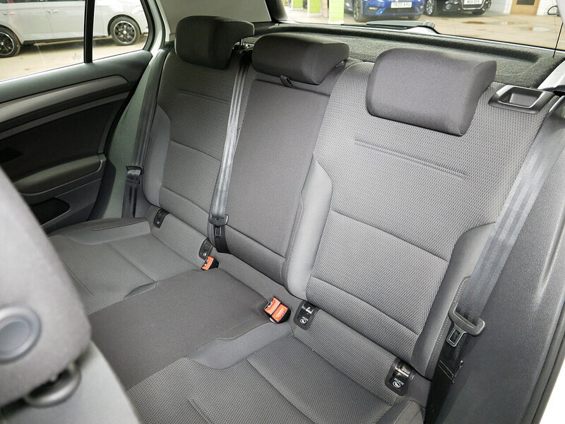 Used Volkswagen Golf 2019 for sale - 76396574: Photo 39