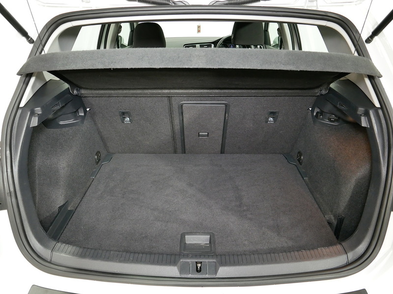 Used Volkswagen Golf 2019 for sale - 76396574: Photo 42