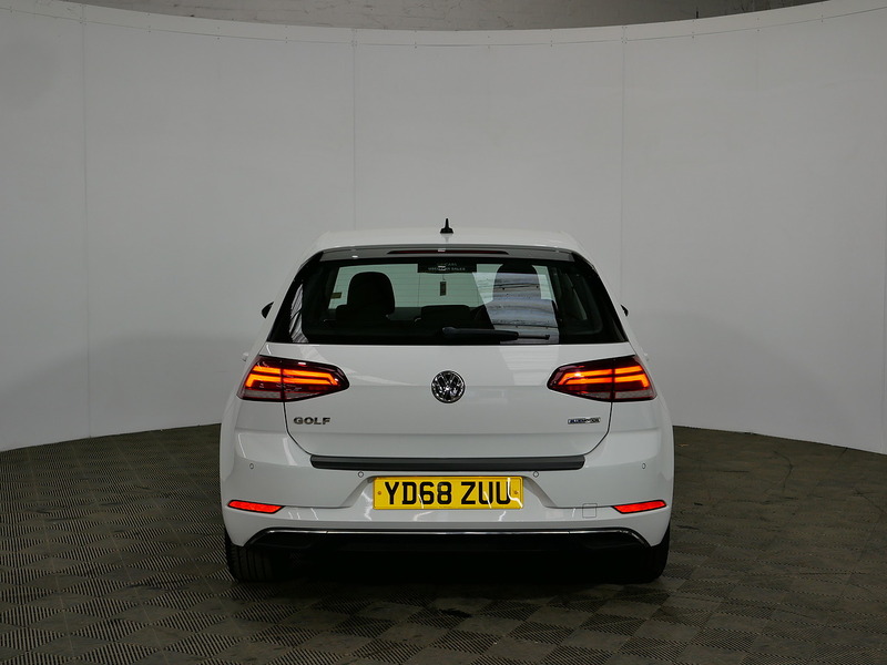 Used Volkswagen Golf 2019 for sale - 76396574: Photo 8