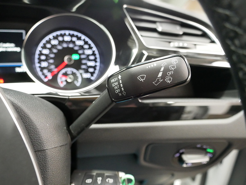 Used Volkswagen Touran 2020 for sale - 76396579: Photo 25