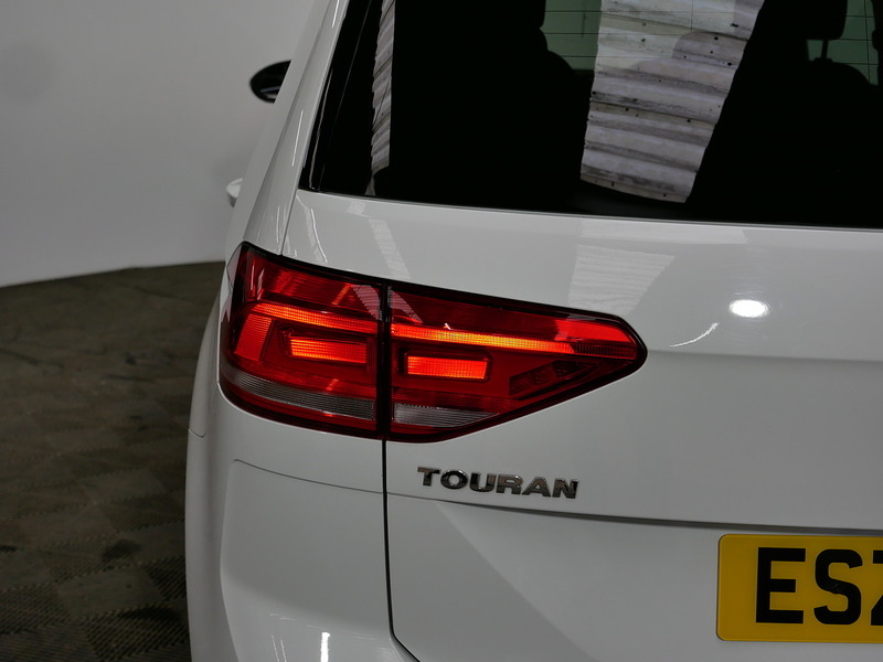 Used Volkswagen Touran 2020 for sale - 76396579: Photo 49