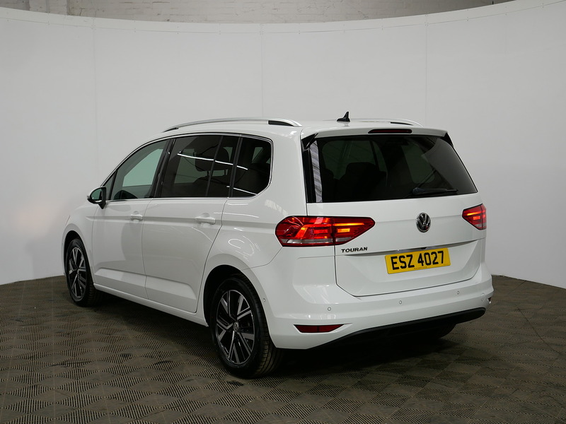 Used Volkswagen Touran 2020 for sale - 76396579: Photo 5