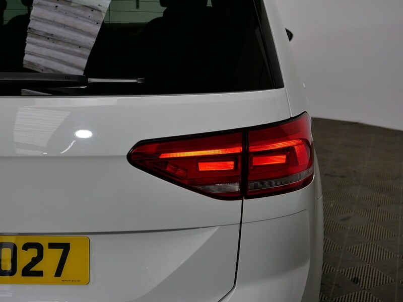 Used Volkswagen Touran 2020 for sale - 76396579: Photo 50