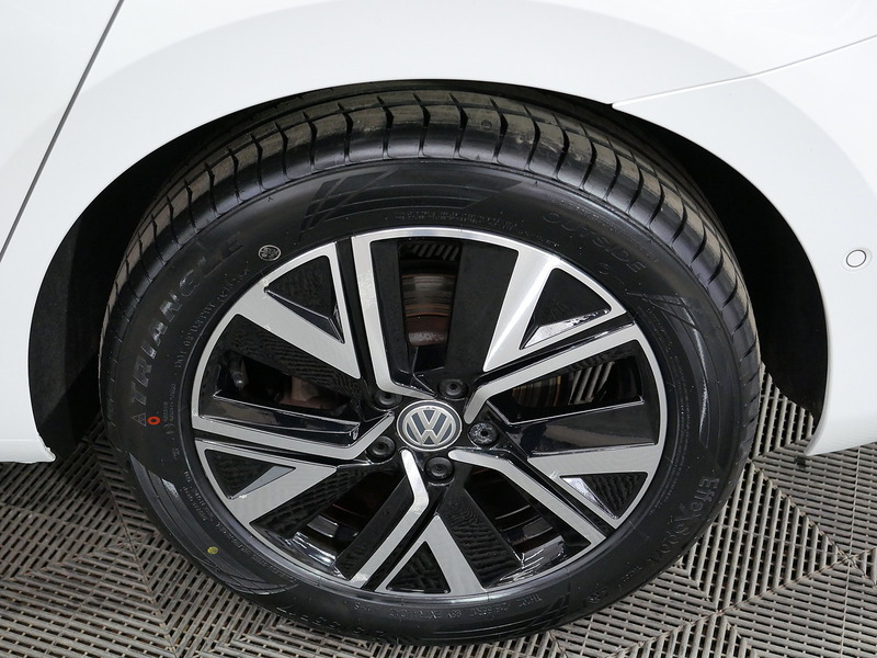 Used Volkswagen Touran 2020 for sale - 76396579: Photo 55