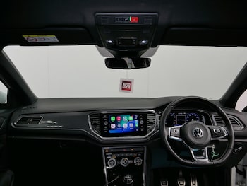 Used Volkswagen T-Roc 2021 for sale - 78408311: Photo