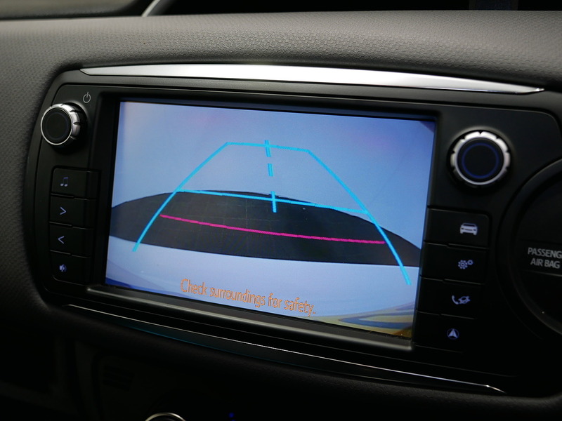 Used Toyota Yaris 2017 for sale - 76396531: Photo 17