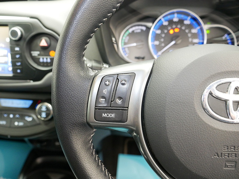 Used Toyota Yaris 2017 for sale - 76396531: Photo 23