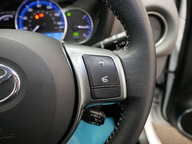 Used Toyota Yaris 2017 for sale - 76396531: Photo 24