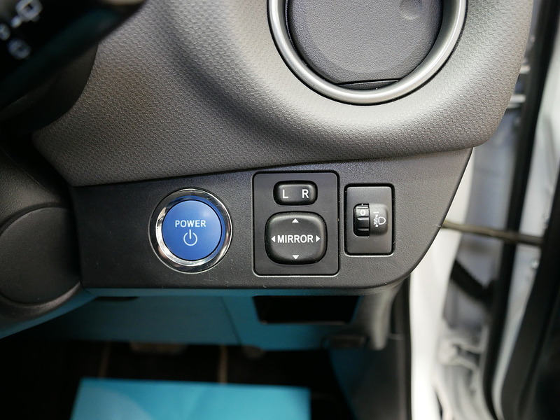 Used Toyota Yaris 2017 for sale - 76396531: Photo 29