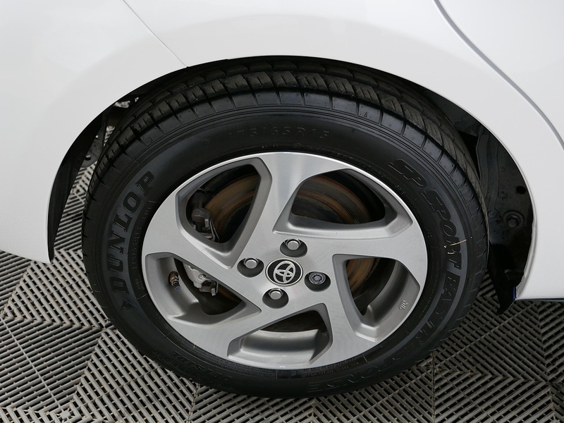 Used Toyota Yaris 2017 for sale - 76396531: Photo 54