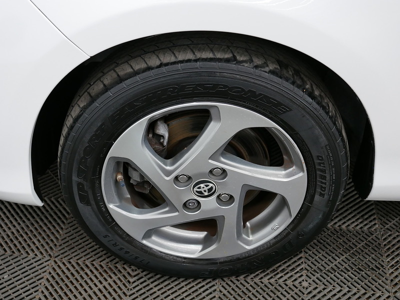 Used Toyota Yaris 2017 for sale - 76396531: Photo 56