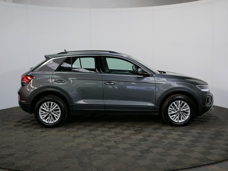 Used Volkswagen T-Roc 2022 for sale - 76396597: Photo 10