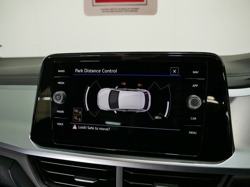 Used Volkswagen T-Roc 2022 for sale - 76396597: Photo 19