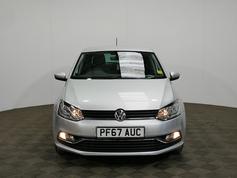 Used Volkswagen Polo 2017 for sale - 76396616: Photo 3