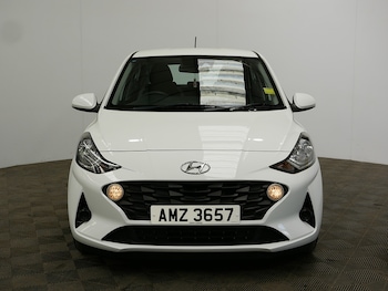 Used Hyundai i10 2023 for sale - 79160885: Photo