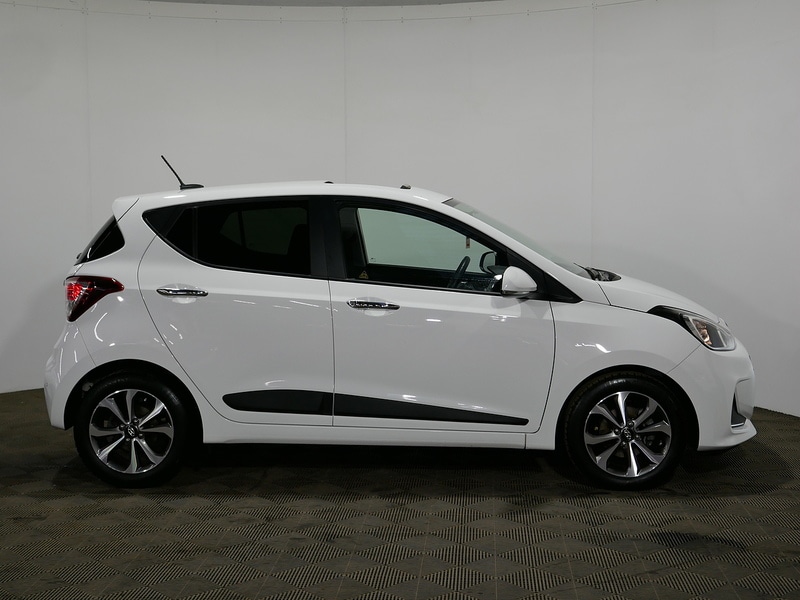 Used Hyundai i10 2019 for sale - 76407118: Photo 10