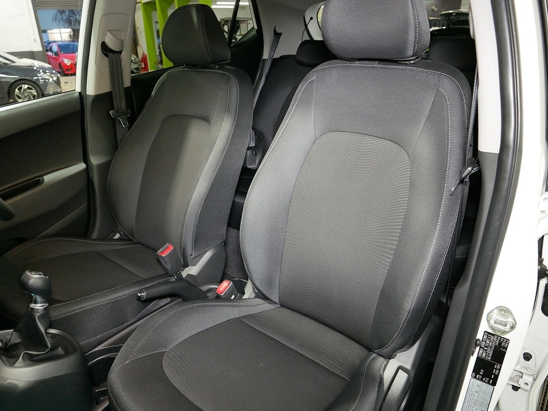 Used Hyundai i10 2019 for sale - 76407118: Photo 33