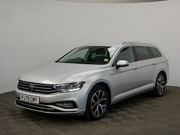 Used Volkswagen Passat 2020 for sale - 76396521: Photo