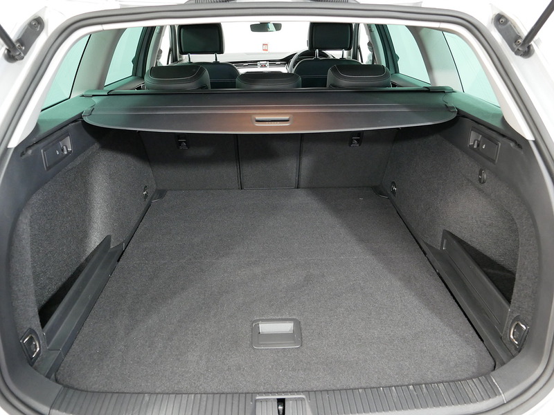 Used Volkswagen Passat 2020 for sale - 76396521: Photo 40