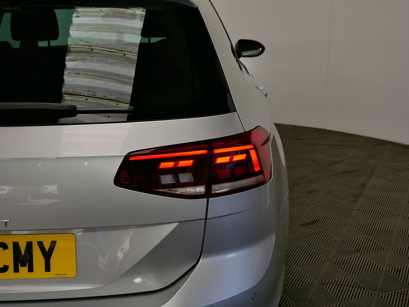 Used Volkswagen Passat 2020 for sale - 76396521: Photo 49