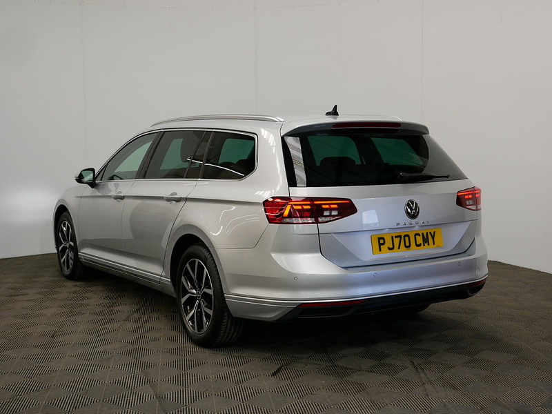 Used Volkswagen Passat 2020 for sale - 76396521: Photo 5