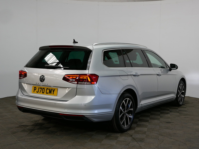 Used Volkswagen Passat 2020 for sale - 76396521: Photo 7