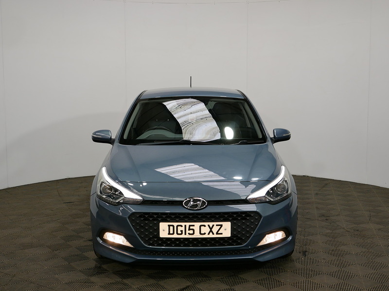 Used Hyundai i20 2015 for sale - 76396550: Photo 3