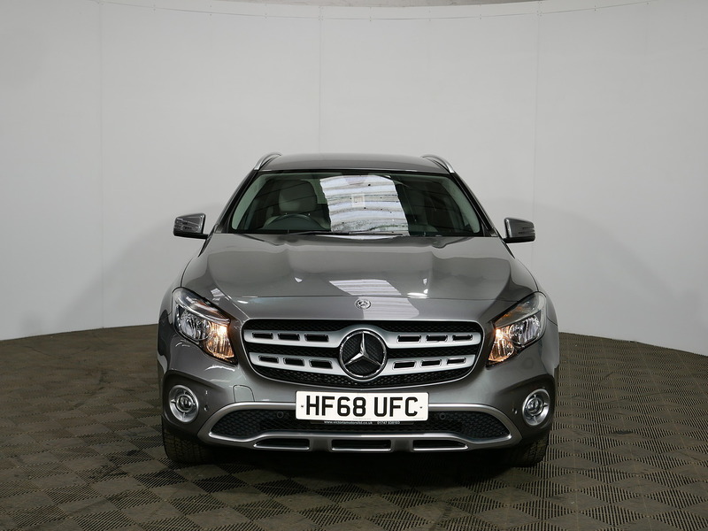 Used Mercedes-Benz GLA 2018 for sale - 76396621: Photo 3