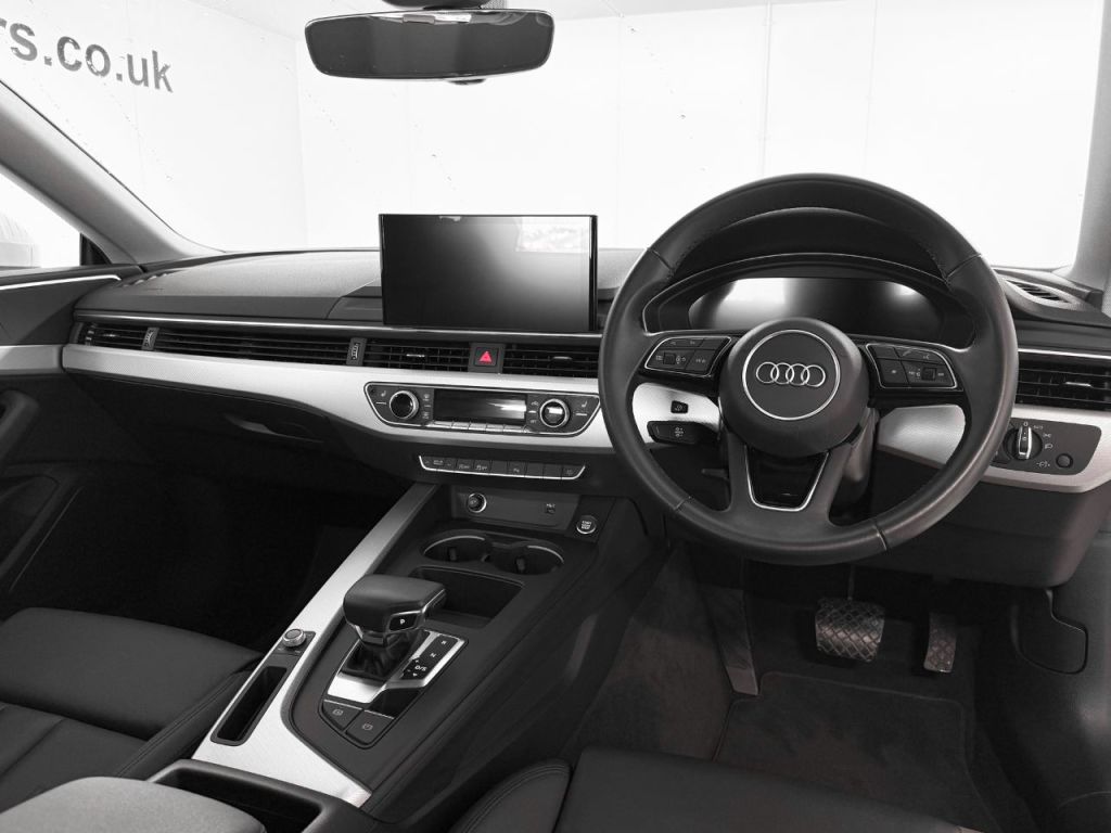 Used Audi A5 2022 for sale - 77692420: Photo 2