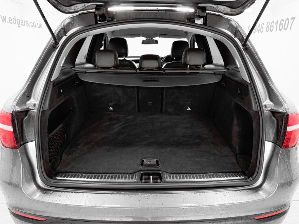 Used Mercedes-Benz GLC 2019 for sale - 77805348: Photo 13