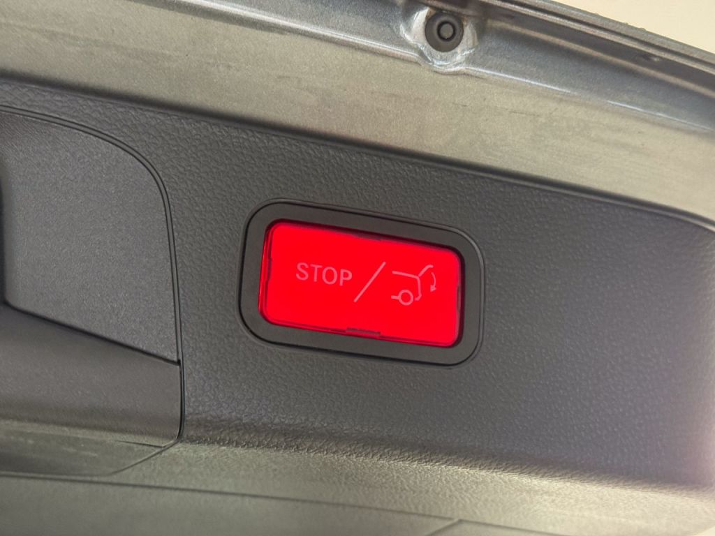 Used Mercedes-Benz GLC 2019 for sale - 77805348: Photo 14