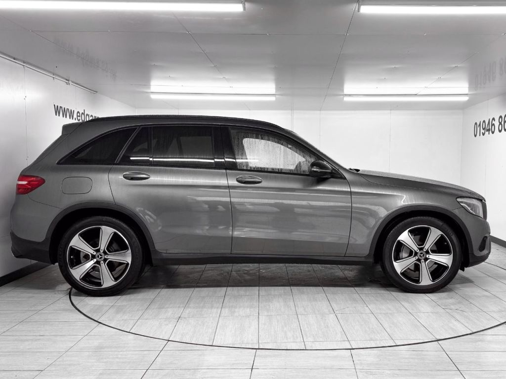 Used Mercedes-Benz GLC 2019 for sale - 77805348: Photo 21