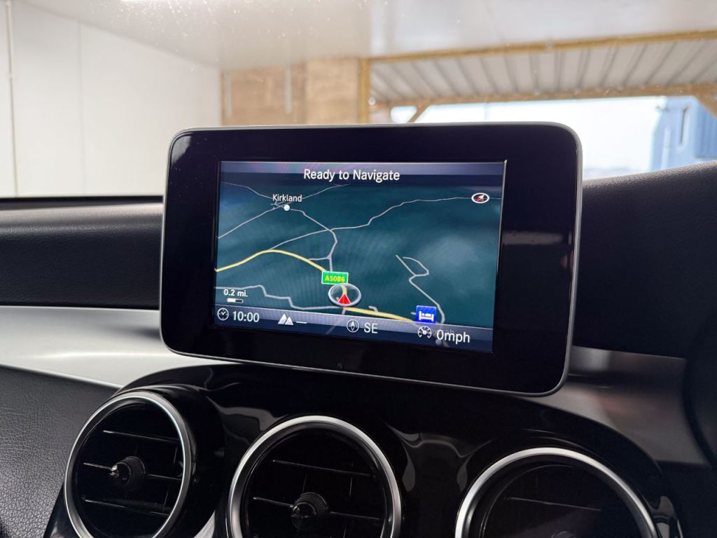 Used Mercedes-Benz GLC 2019 for sale - 77805348: Photo 5