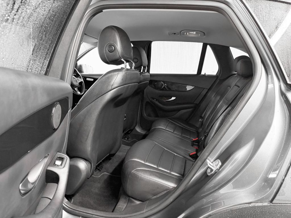 Used Mercedes-Benz GLC 2019 for sale - 77805348: Photo 9