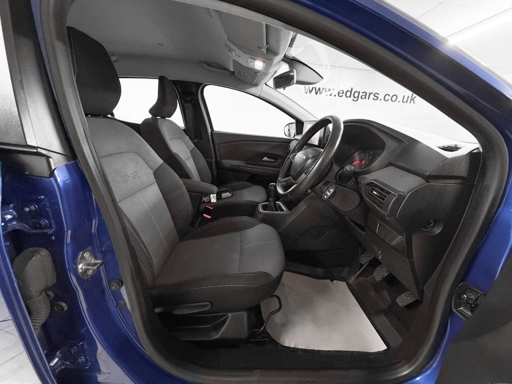 Used Dacia Sandero Stepway 2024 for sale - 77378855: Photo 10