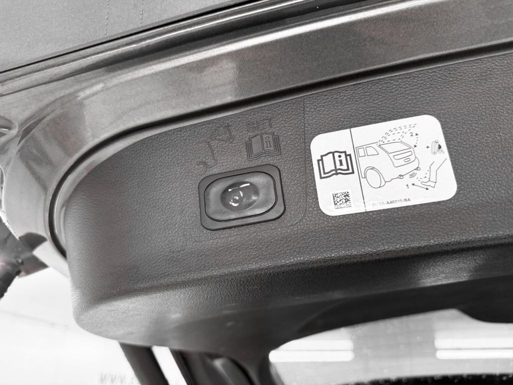 Used Ford Kuga 2017 for sale - 77520156: Photo 14